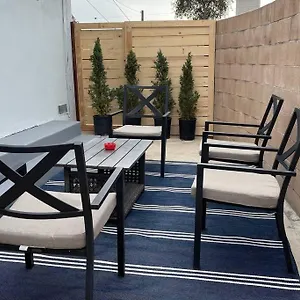  Apartment Space X ,lax & Beaches Beautiful