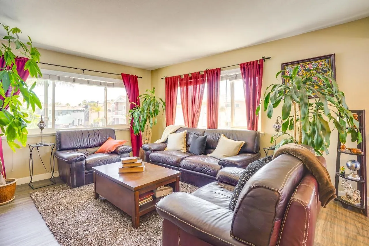 Newport Beach Vacation Rental Steps To Shore! Newport Beach